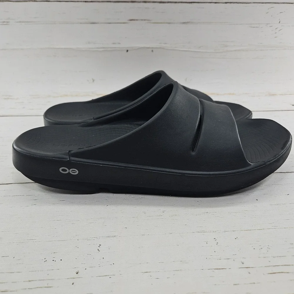 Oofos OOahh Mens Size 12 Black Recovery Summer Slide Sandals Arch Support